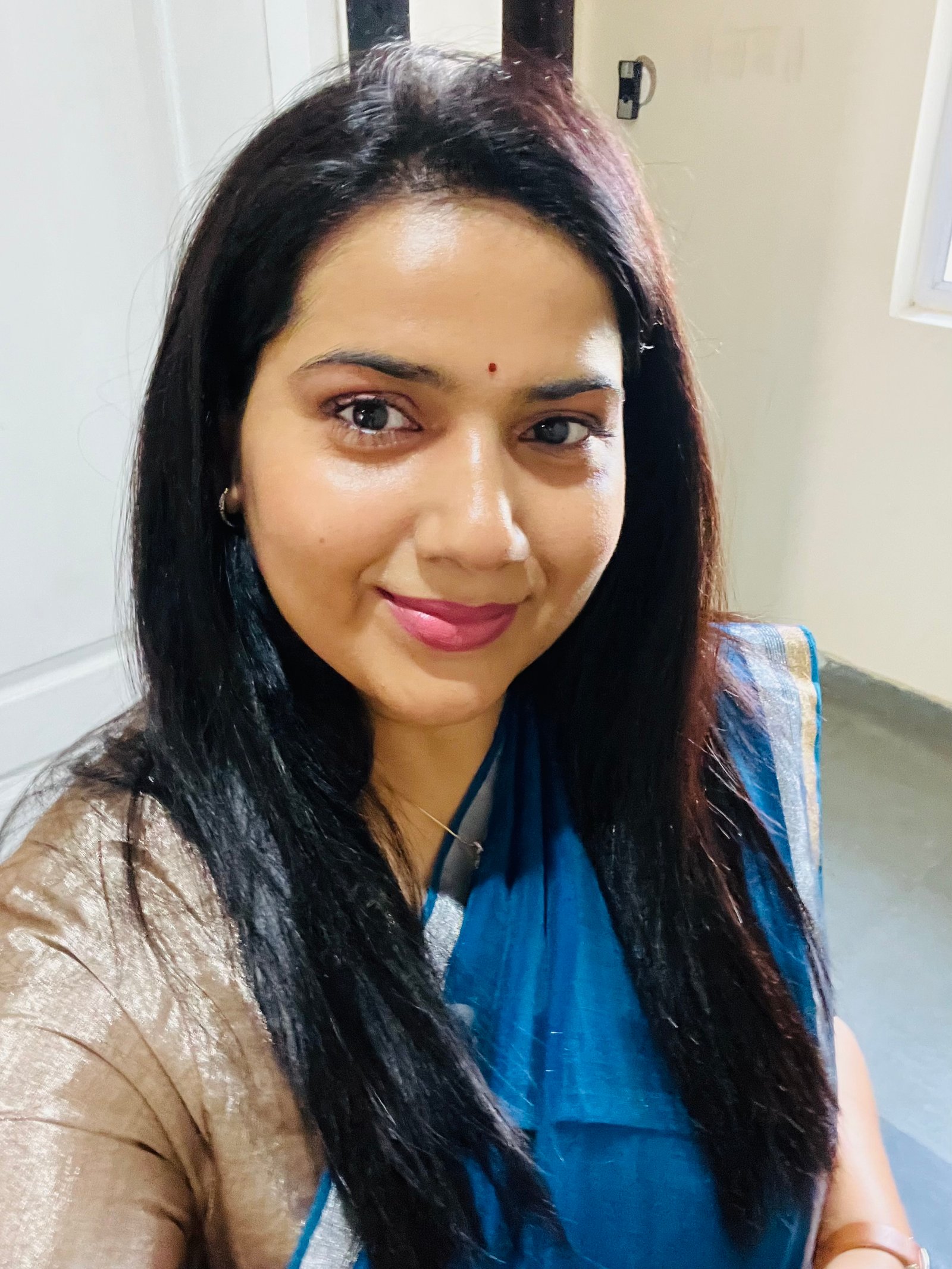 Mrs. Mamta Ambujanani